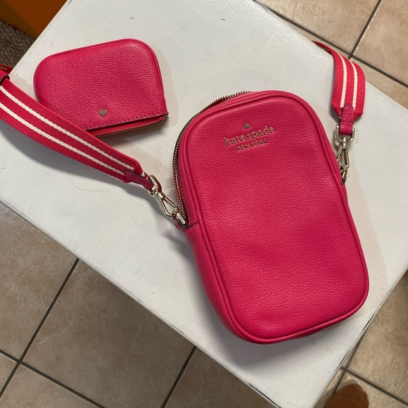 Kate Spade Camera bag purse - Picture 2 of 8